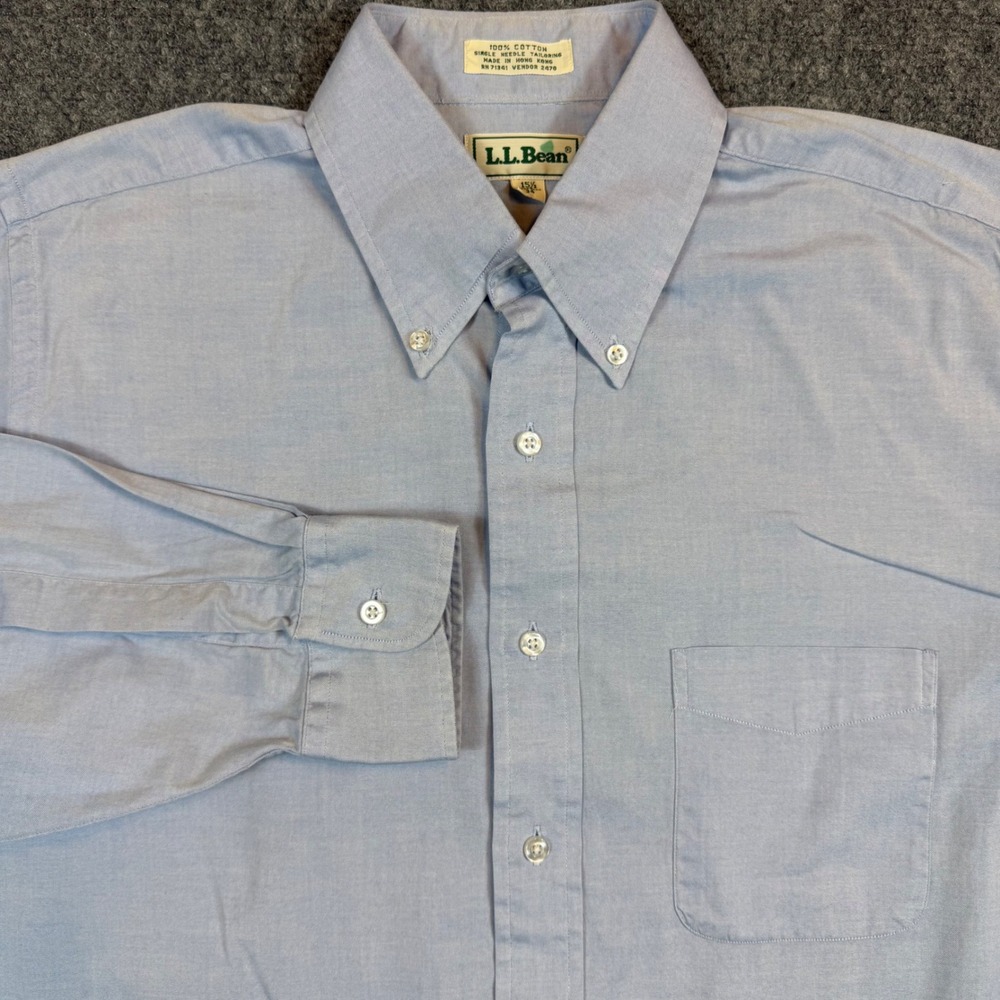 LL Bean Mens Light Blue Oxford Cloth Button Down Shirt 100% Cotton 15.5 x 34